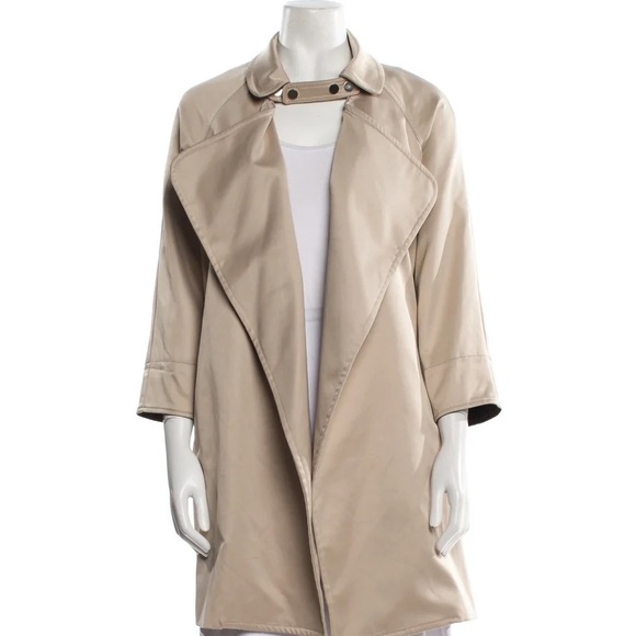 ❤️Burberry Cape Jacket❤️ - Picture 1 of 2